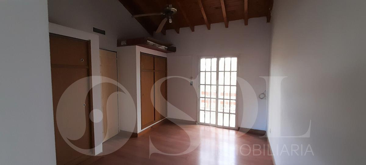 Casa 4 Dorm. Barrio Manzanar de Cipolletti 5