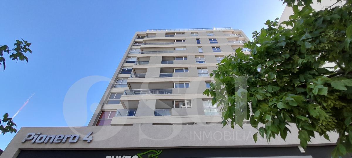 Departamento de Categoría - 2 Dorm. C/cochera 113 m² - Cipolletti Centro 1