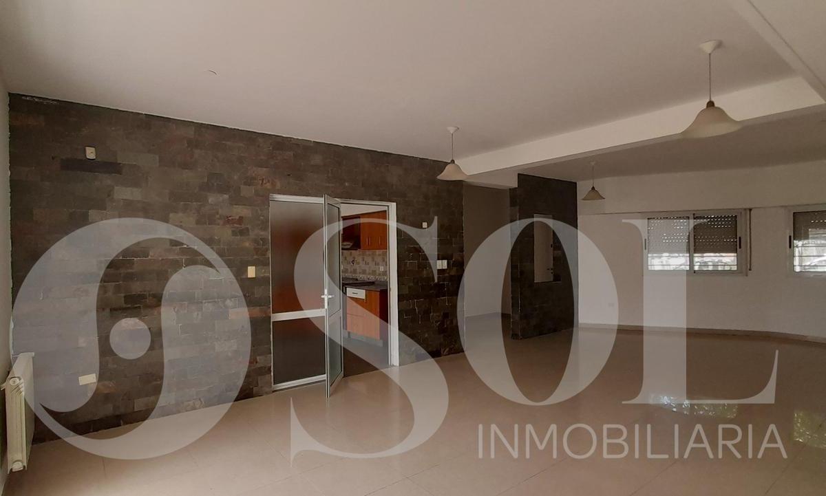 En Venta Casa 4 Dorm. - B° Rincón Lindo - Cipolletti 2