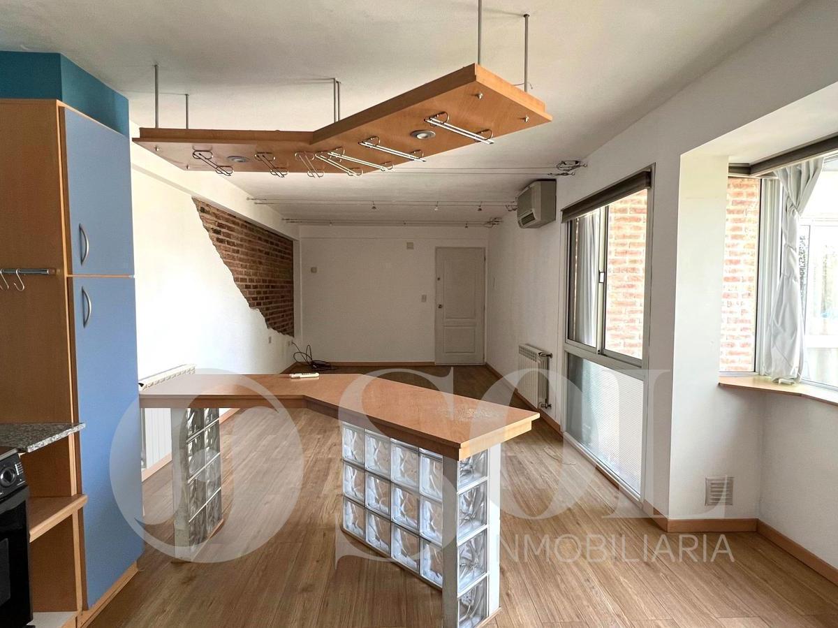 En Venta Exclusivo Monoambiente en Cipolletti - Centro 1
