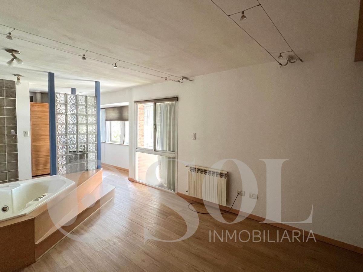En Venta Exclusivo Monoambiente en Cipolletti - Centro 5