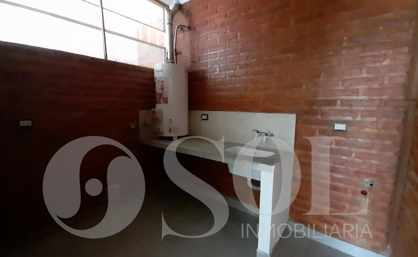 Foto de En alquiler Departamento 1 dormitorio con cochera -Cipolletti, imagen 1