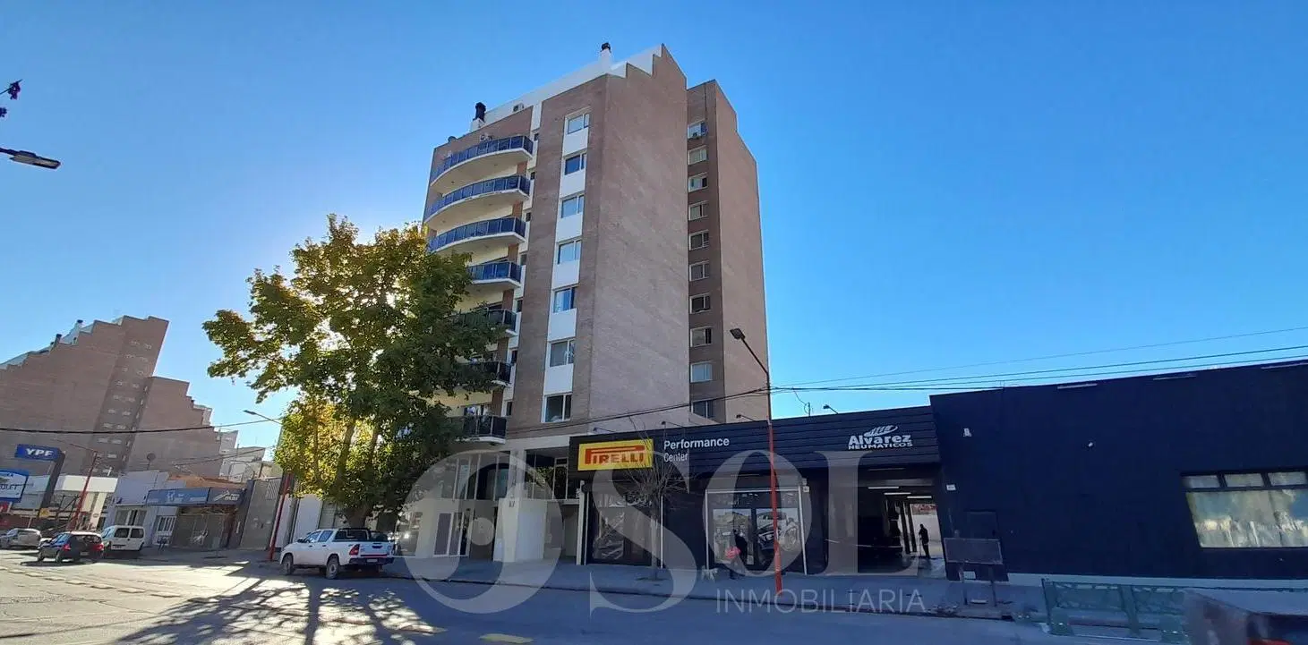 Departamento céntrico de 1 dormitorio con cochera 2