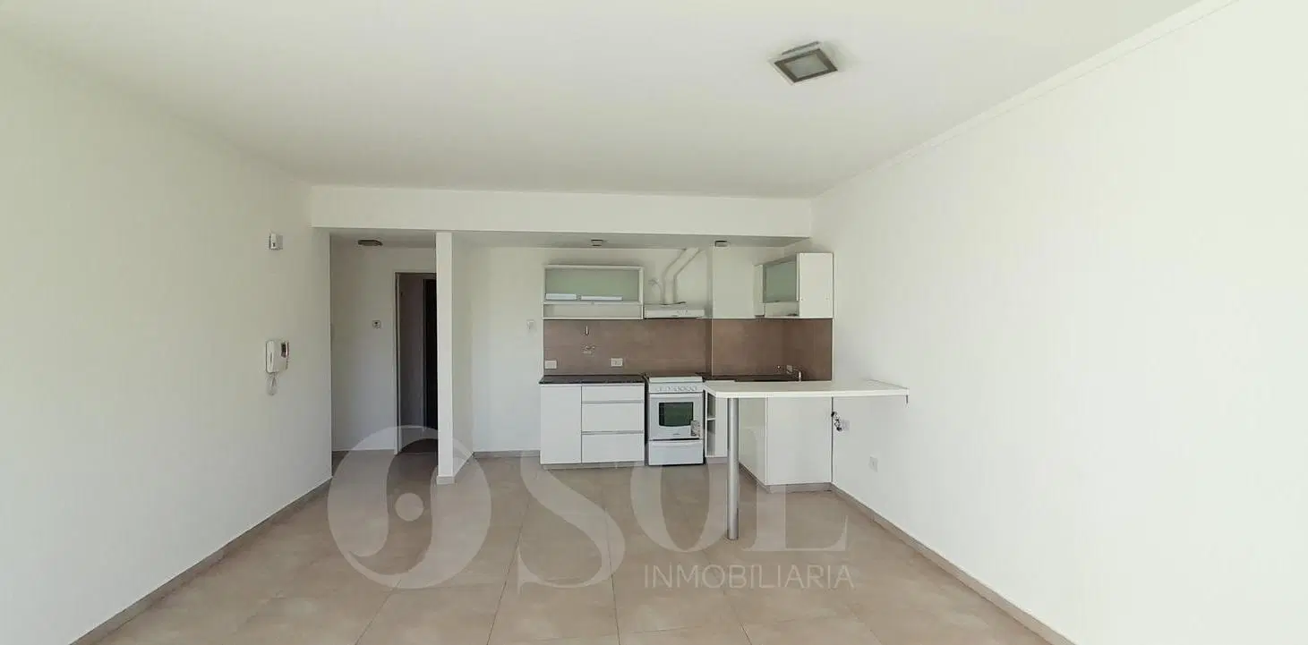Departamento céntrico de 1 dormitorio con cochera 5