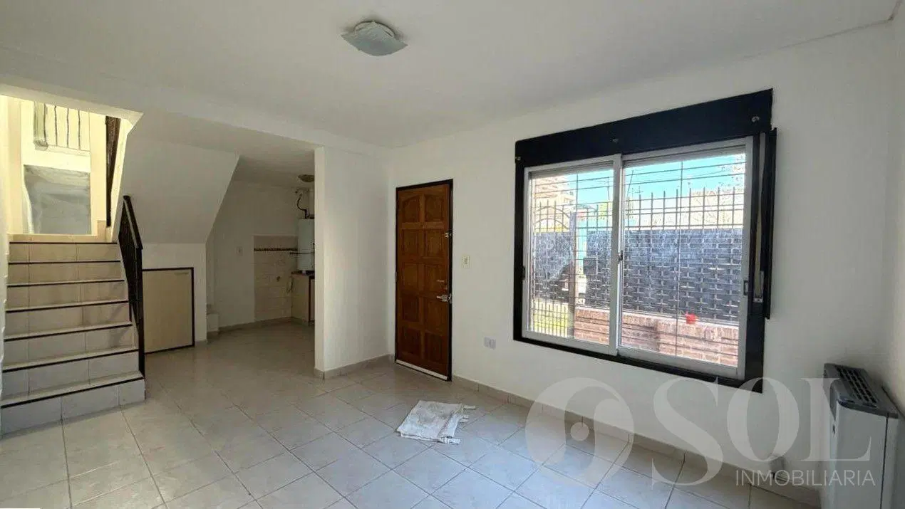 En alquiler dúplex 2 dormitorios y cochera SIN EXPENSAS - B° San Pablo - Cipolletti 5
