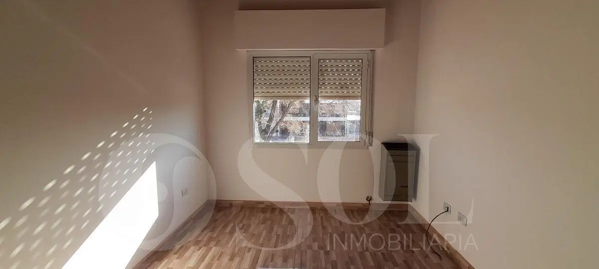 Departamento 1 dormitorio y cochera  - Cipolletti 2