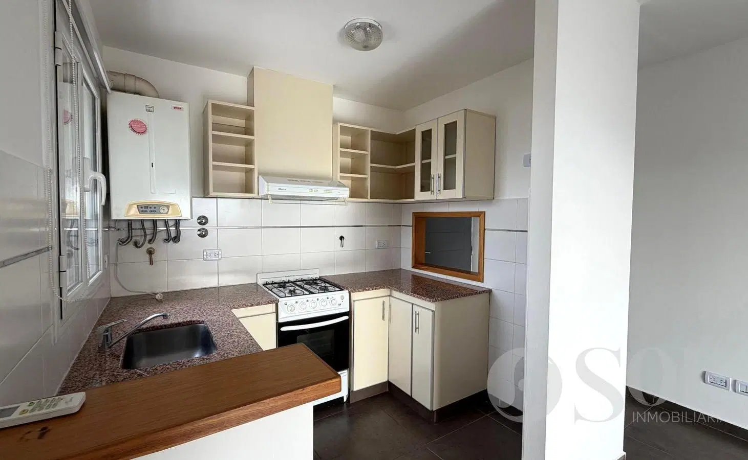 En alquiler Departamento 1 domitorio con cochera y parrilla - Cipolletti Centro 8
