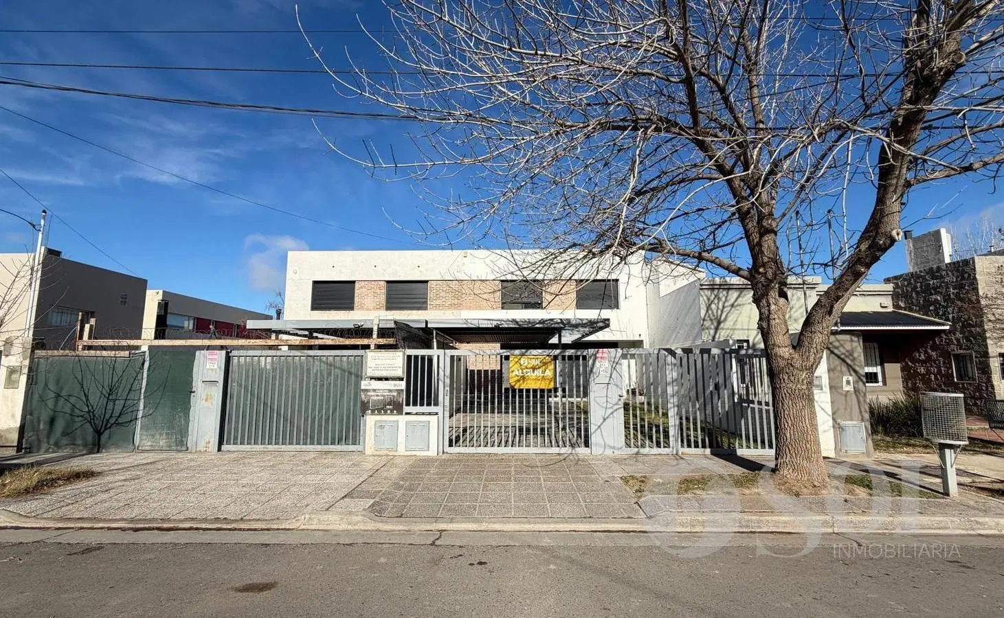 En alquiler Duplex 3 dormitorios - B° Las Viñas - Cipolletti 2