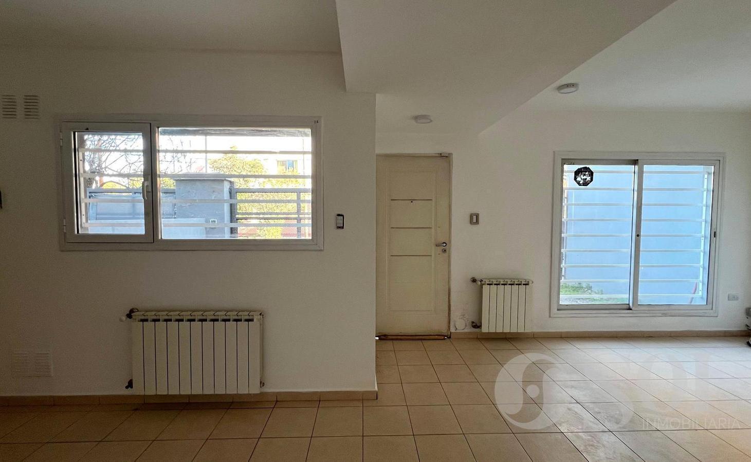 Foto de En alquiler dúplex 2 dormitorios en Barrio Alaniz - Cipolletti Centro, imagen 3
