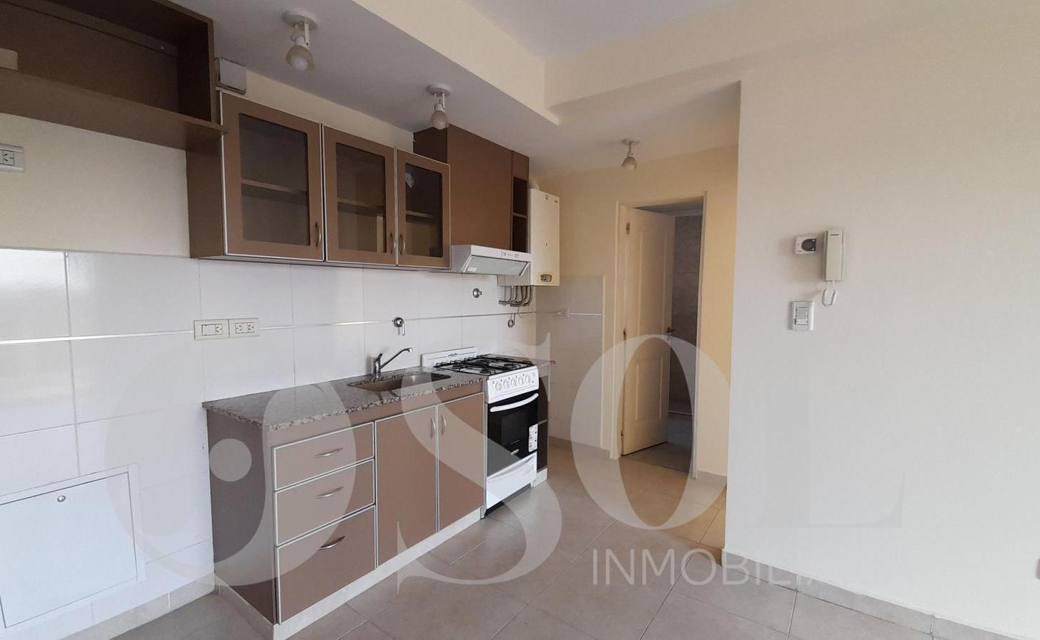 Foto de En alquiler Departamento 1 dormitorio y cochera - Cipolletti Centro, imagen 5
