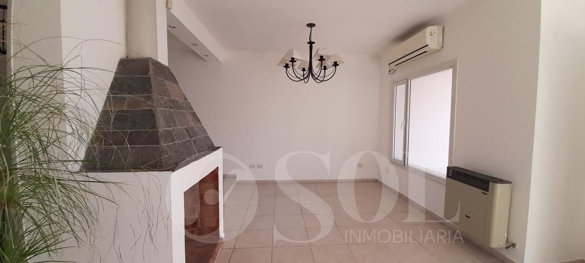 Foto de Dúplex 3 dormitorios en excelente zona de Cipolletti, imagen 2