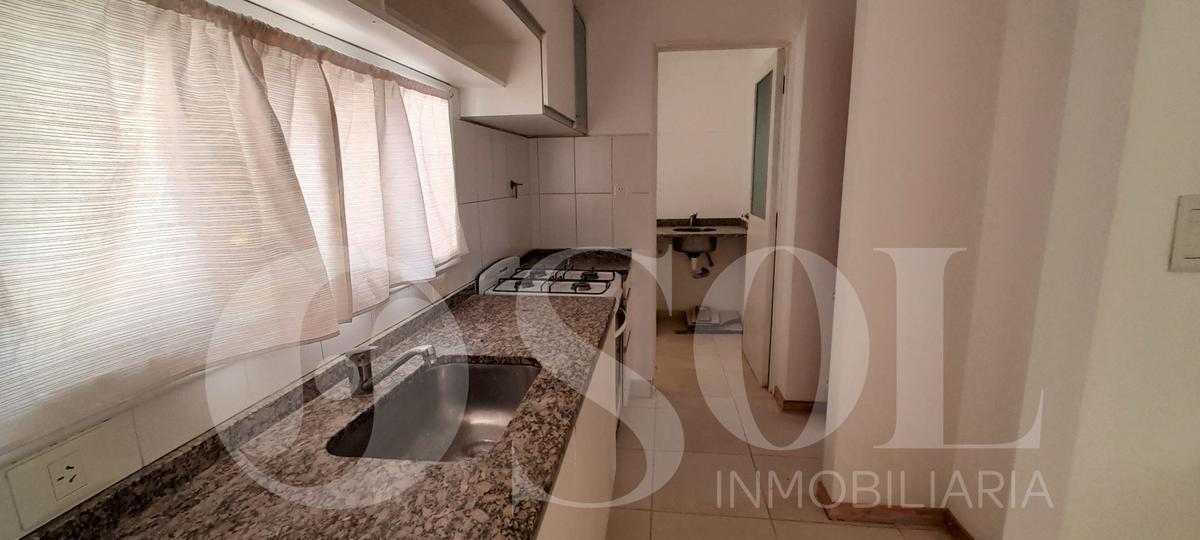 Foto de En alquiler Departamento 2 dormitorios con cochera y baulera, imagen 5