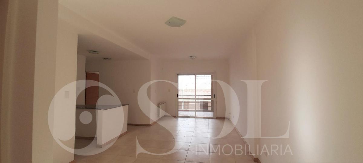 Foto de En alquiler Departamento 2 dormitorios con cochera y baulera, imagen 4