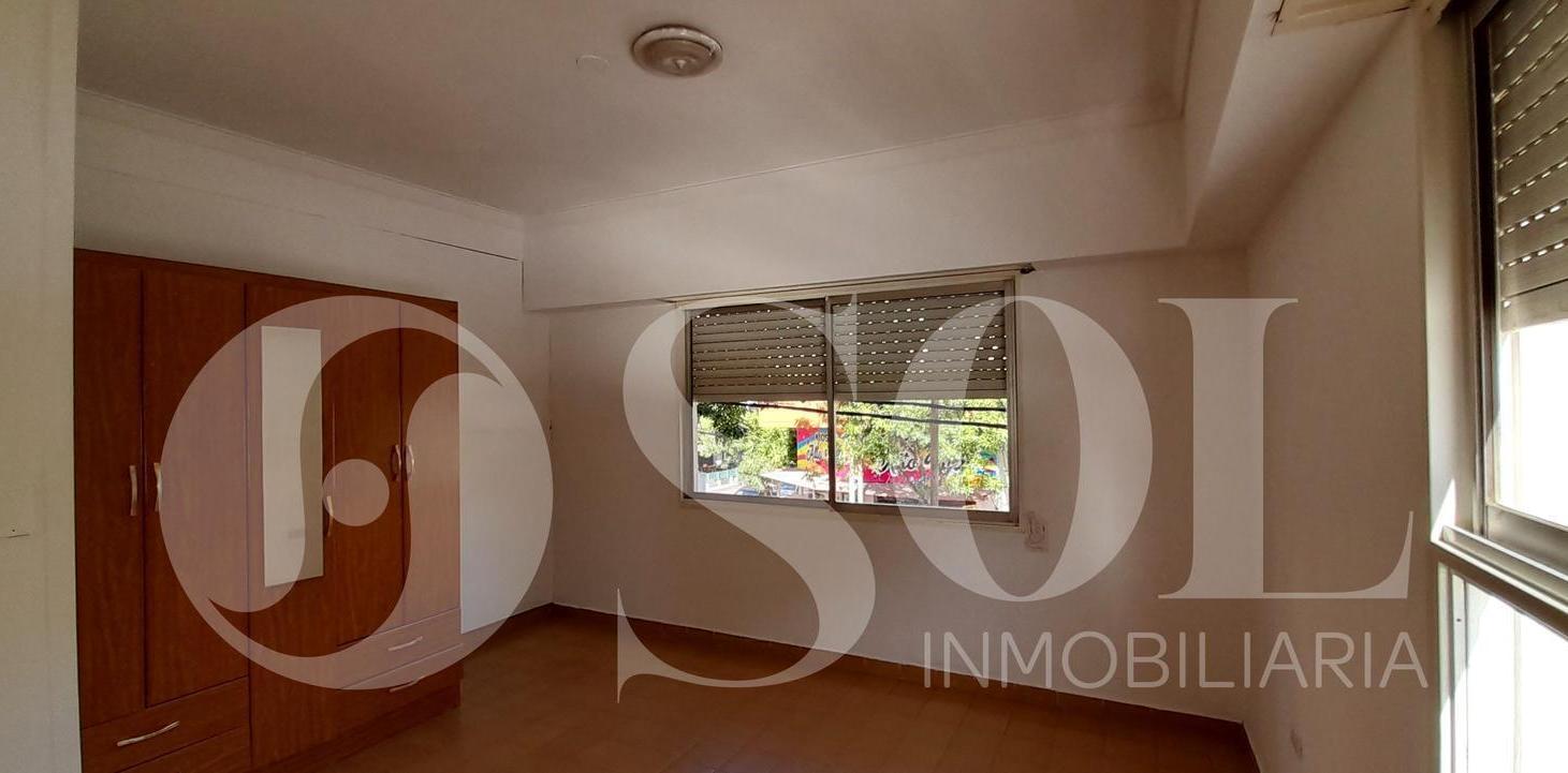 Foto de En alquiler Departamento 1 dormitorio - Villegas y Roca - Cipolletti, imagen 2