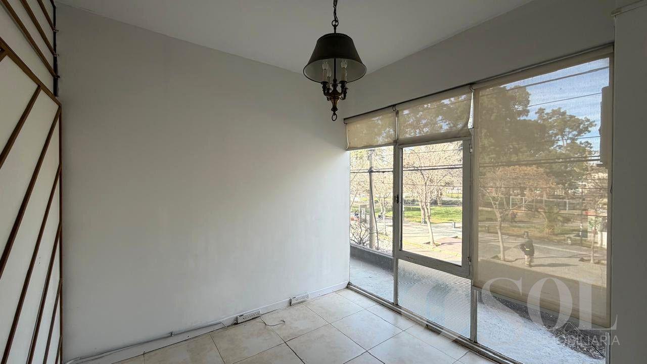 Foto de En venta Oficina 70 m2 - FRENTE A LA PLAZA - Cipolletti Centro, imagen 3