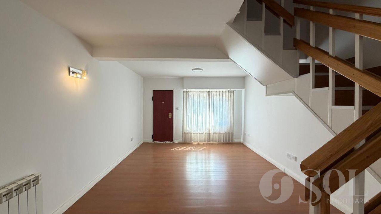 Foto de En alquiler duplex 3 dormitorios B° Flamingo - Cipolletti, imagen 1