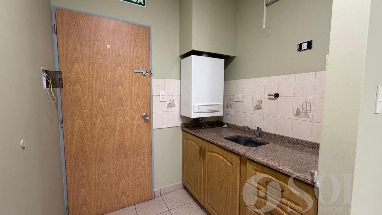 Foto de En alquiler Oficina 35 m2 - Cipolletti centro, imagen 3