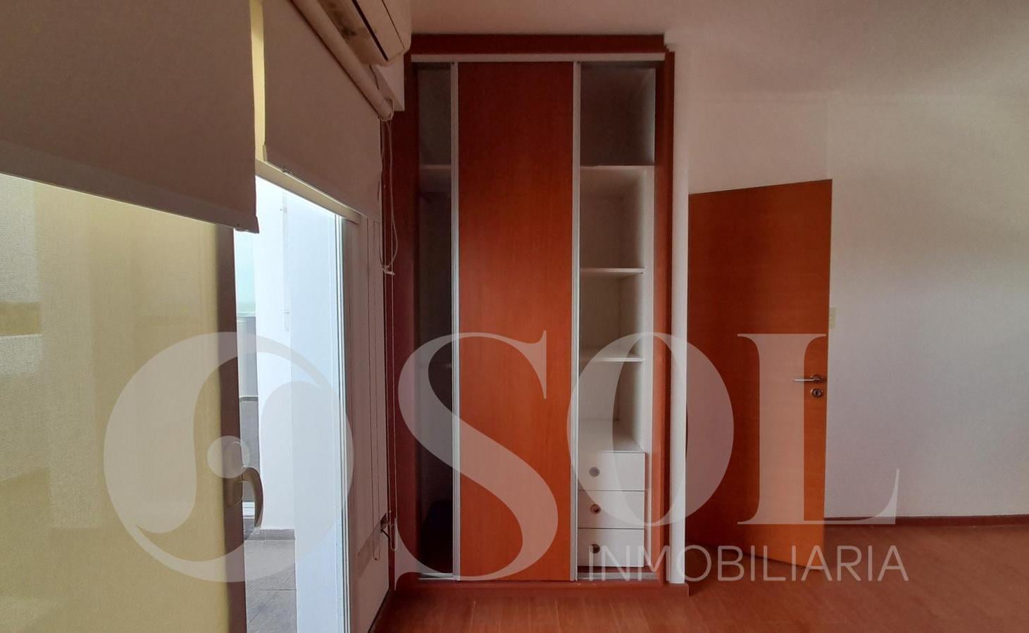 Foto de En alquiler departamento semipiso 2 dormitorios y cochera - Cipolletti, imagen 4