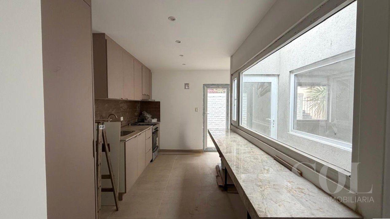 Foto de En alquiler Departamento 1 dormitorio con parrilla - Planta Baja, imagen 4