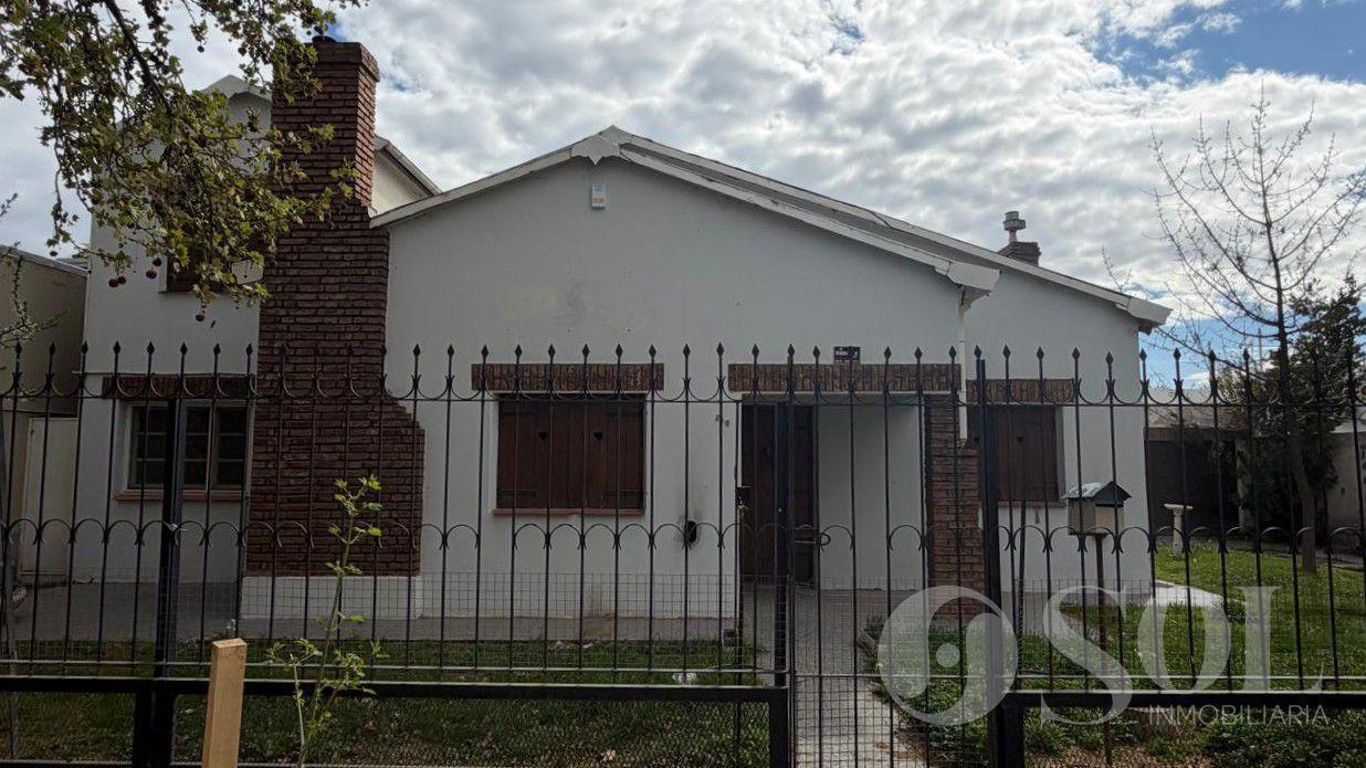 Foto de En alquiler casa destino comercial 6/7 ambientes con estacionamiento, imagen 2