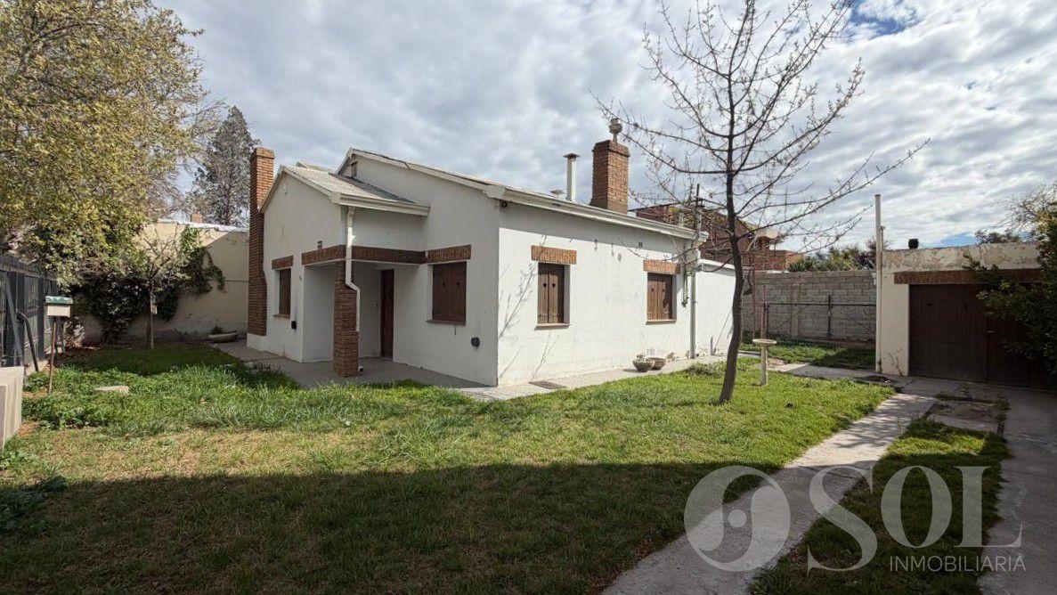 Foto de En alquiler casa destino comercial 6/7 ambientes con estacionamiento, imagen 3
