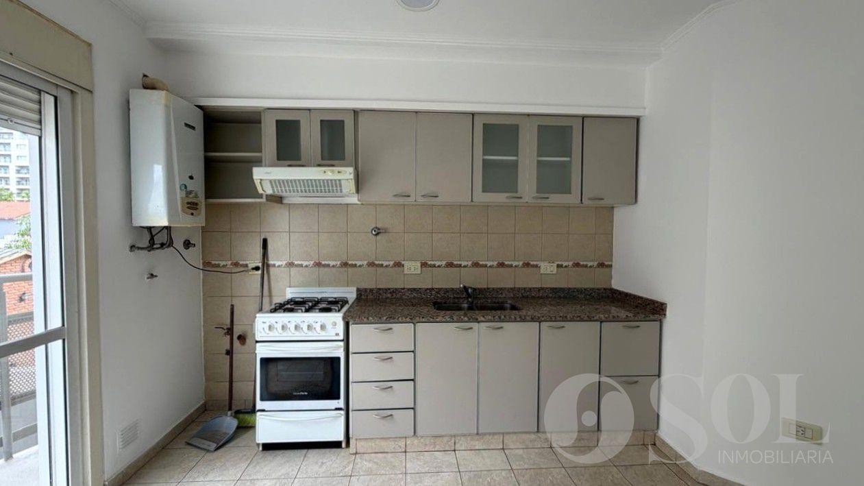 Foto de En alquiler Departamento 1 dormitorio con gastos incluidos - Cipolletti, imagen 5