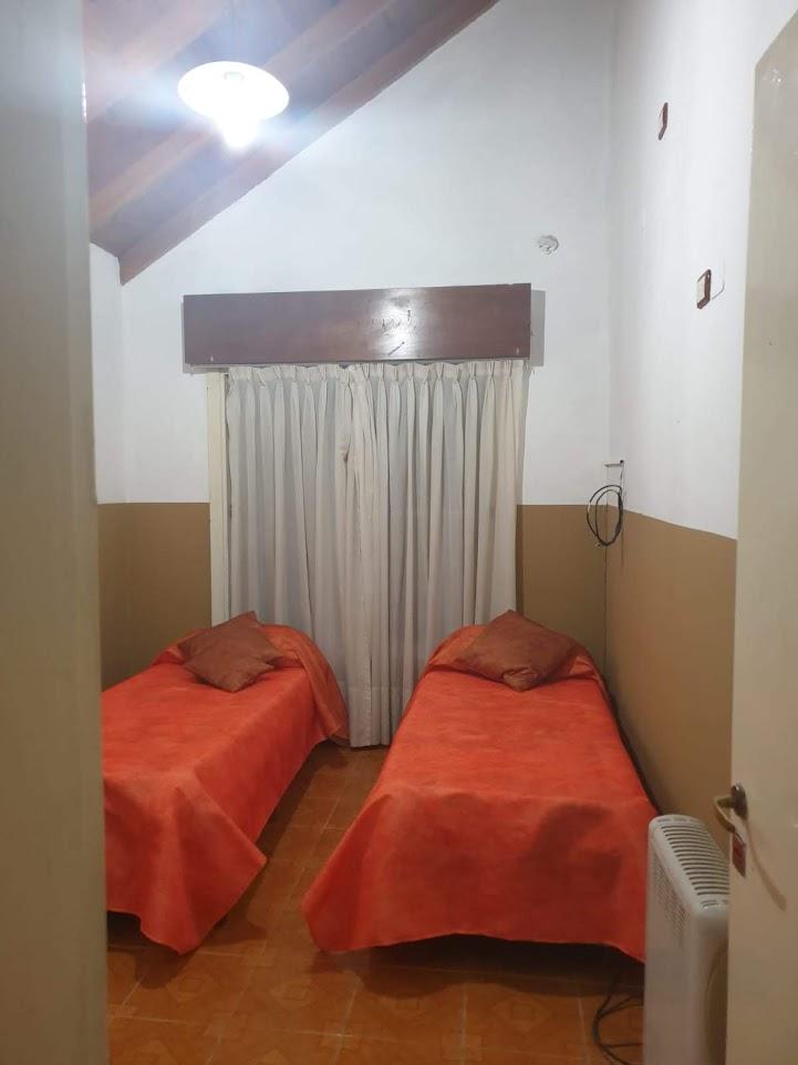 Quinta de Ensueño con Amplio Parque y Pileta 3