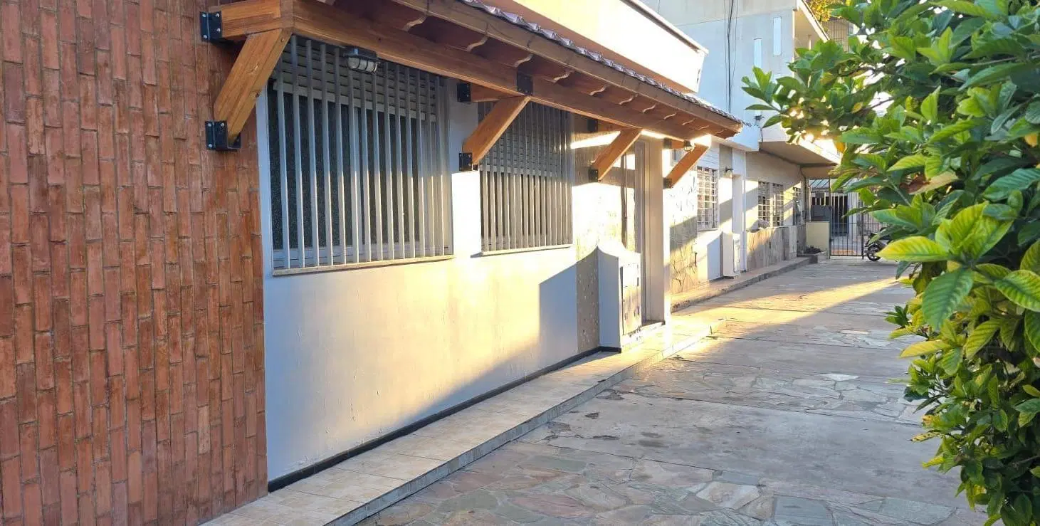 Departamento Cercanía plaza Godoy cruz 3