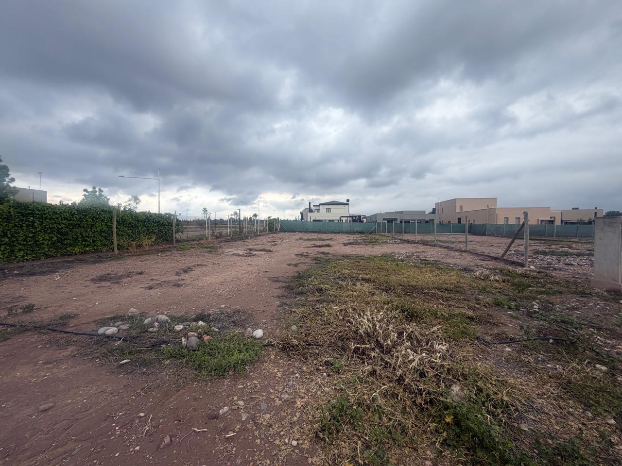 Foto de Terreno en Barrio Rincon Viamonte, imagen 3
