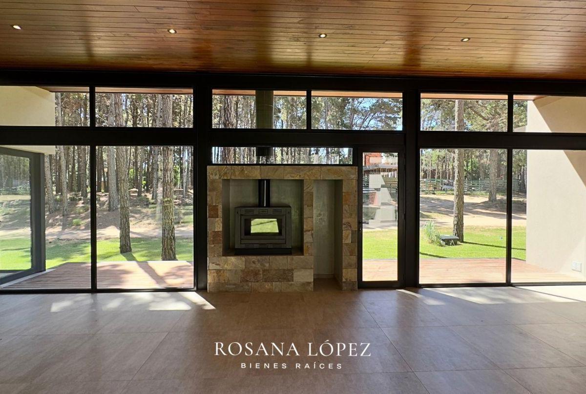 Villa Robles - Casa 4 ambientes a estrenar