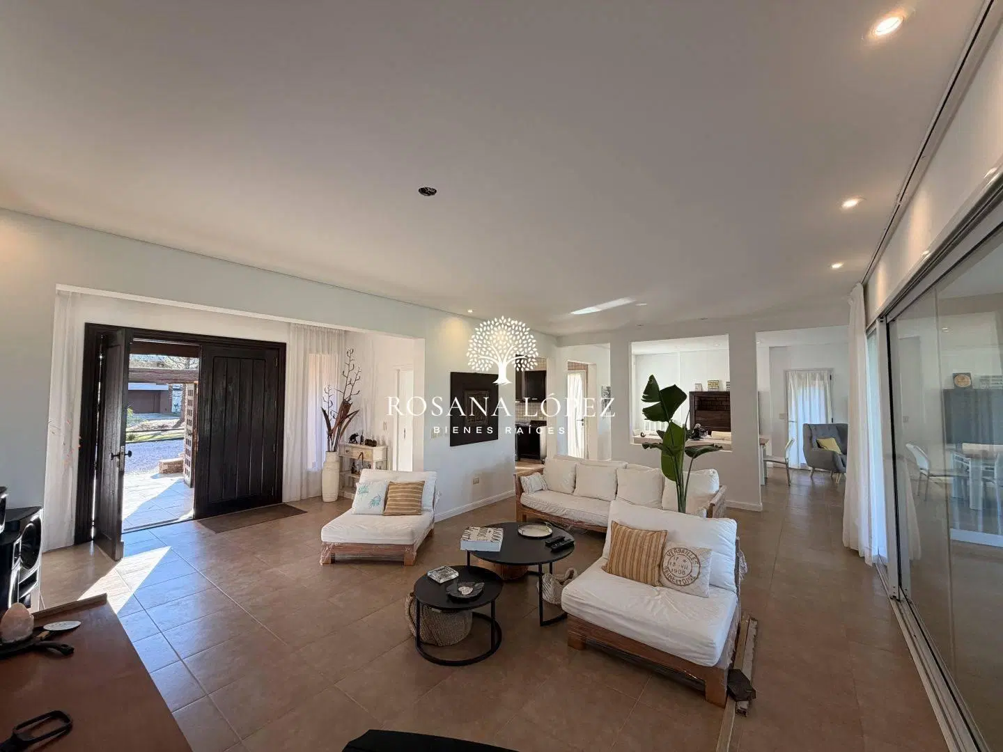 casa frente polo La Herradura Pinamar 8