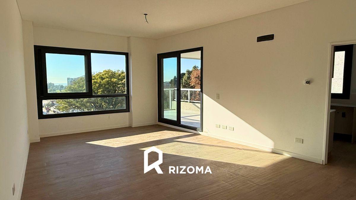 Venta Departamento 2 Ambientes vista al rio en Vicente López (Edificio LUQ)