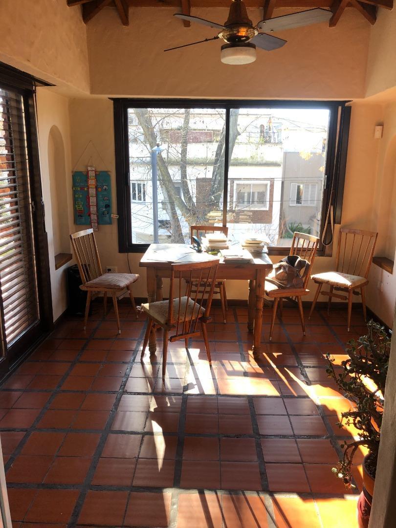 Se Vende Hermosa Casa en Lote Propio. Belgrano R 3