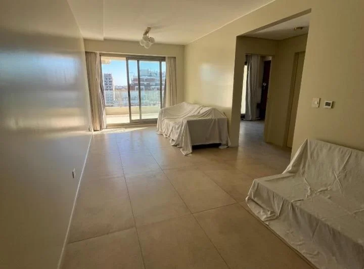 Excelente 3 Ambientes con cochera. Edificio Full Amenities. 5