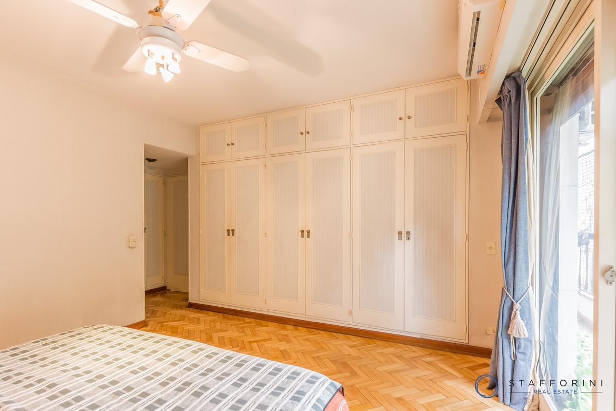 Departamento de 5 Ambientes 2 Baños Completos, Cochera Baulera - Seguridad 24hs - Venta en Retiro 1