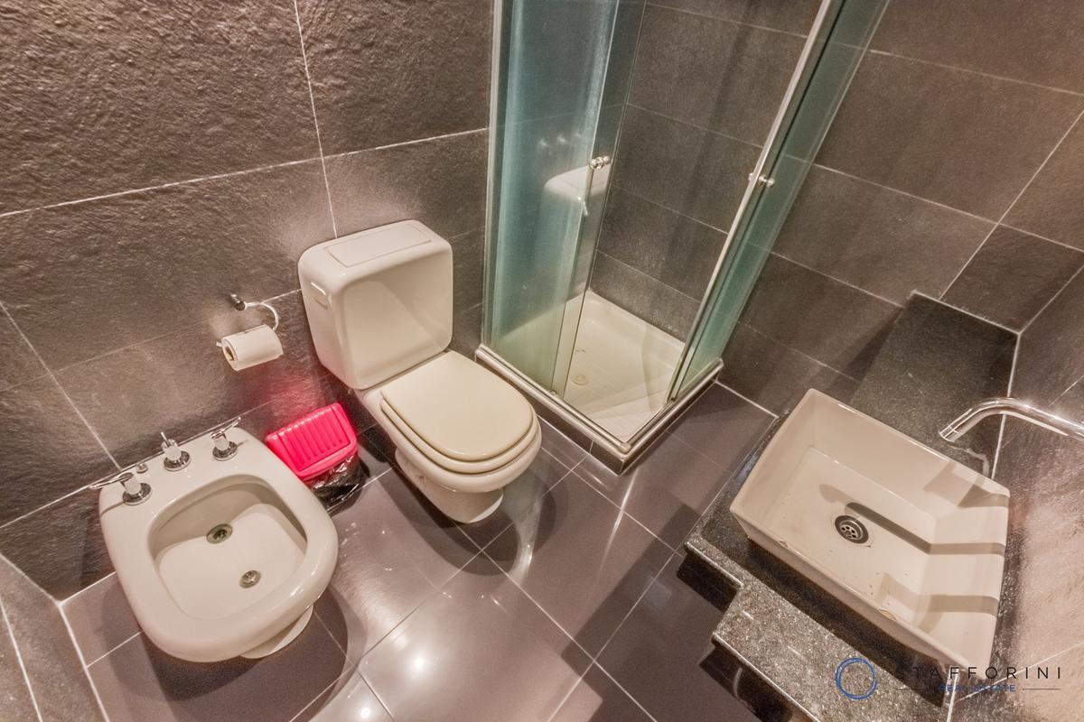 Departamento de 5 Ambientes 2 Baños Completos, Cochera Baulera - Seguridad 24hs - Venta en Retiro 4