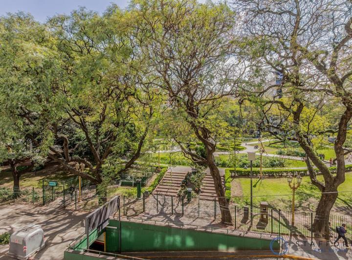 Departamento reciclado de 5 Ambientes en Venta – Retiro, Plaza Libertad 3