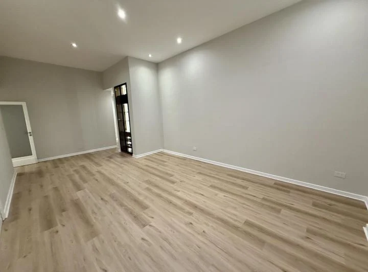 Alquiler Departamento de 4 ambientes 2 baños  patio cubierto - Belgrano R 5