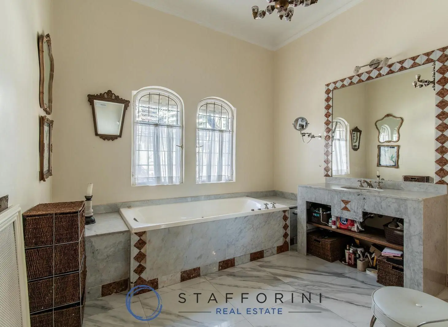 Alquiler casa en Belgrano, 8 ambientes, pileta, terraza, parrilla 4