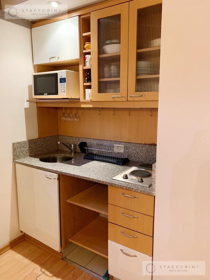 Foto de Departamento en alquiler con balcon- amoblado - Las Cañitas, imagen 2