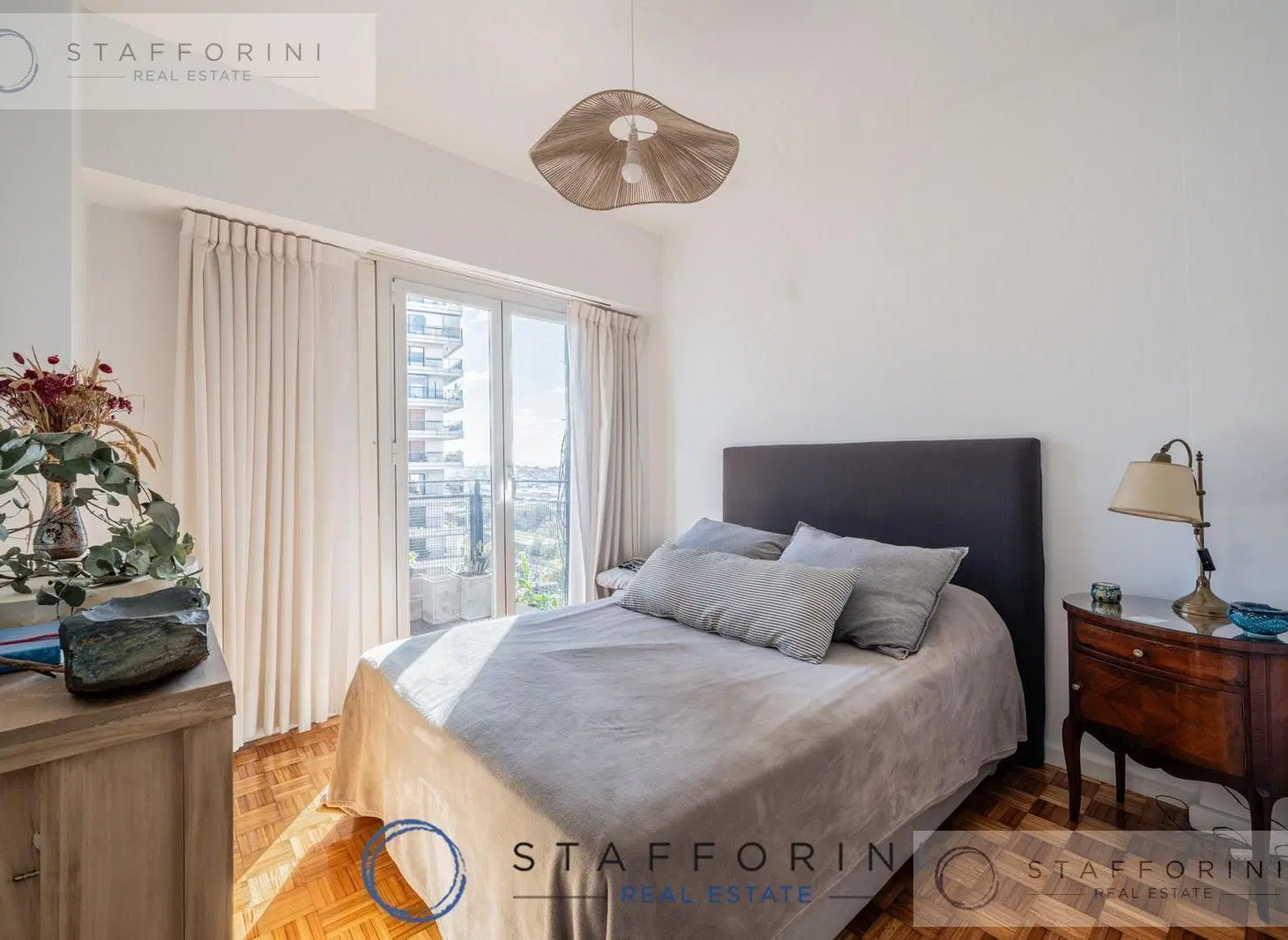 Alquiler temporal amoblado | 3 ambientes en Retiro | Piso alto con balcón y vista abierta 2