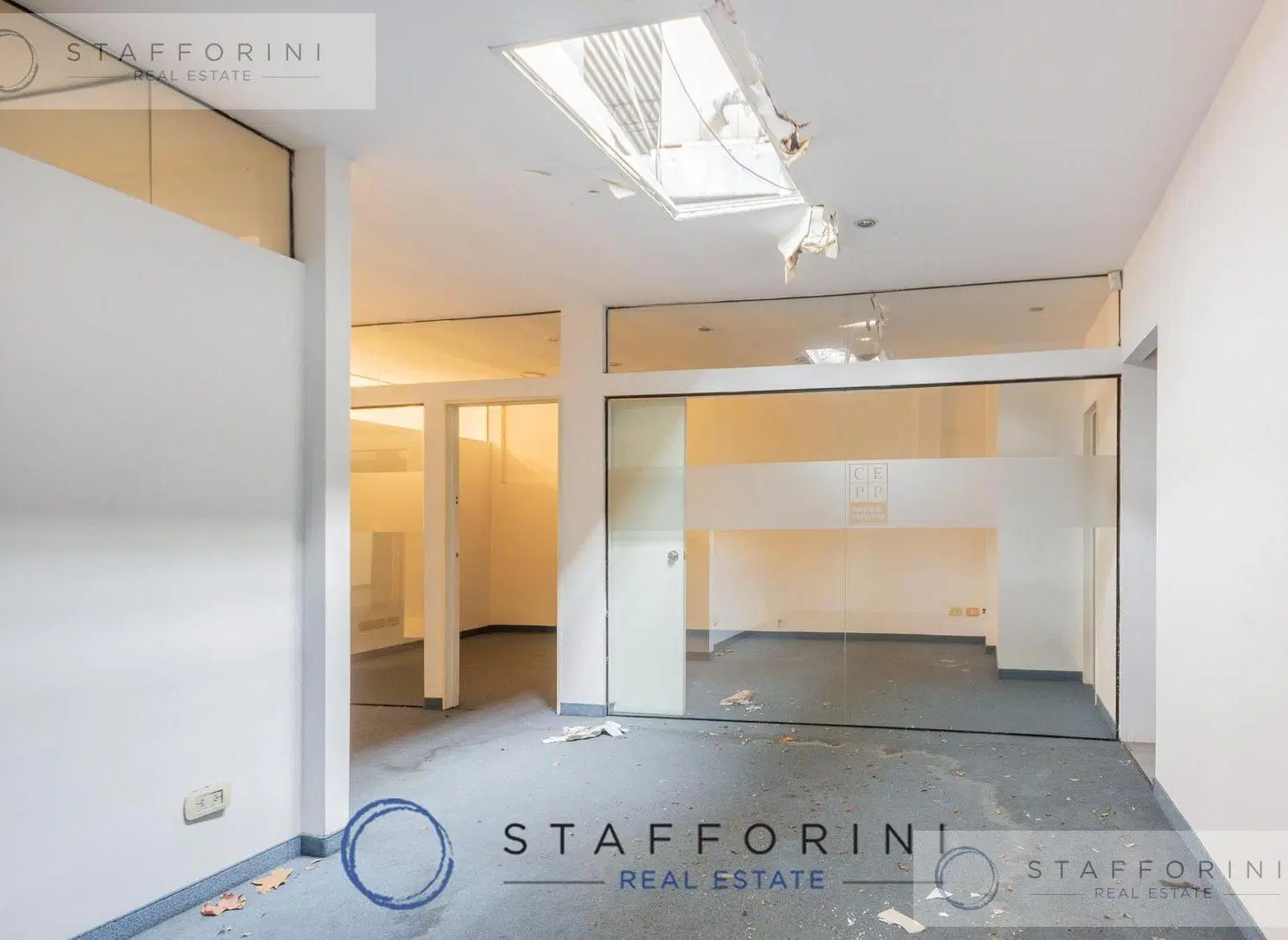 Local comercial con espacio de deposito / oficinas - Venta en Chacarita 3