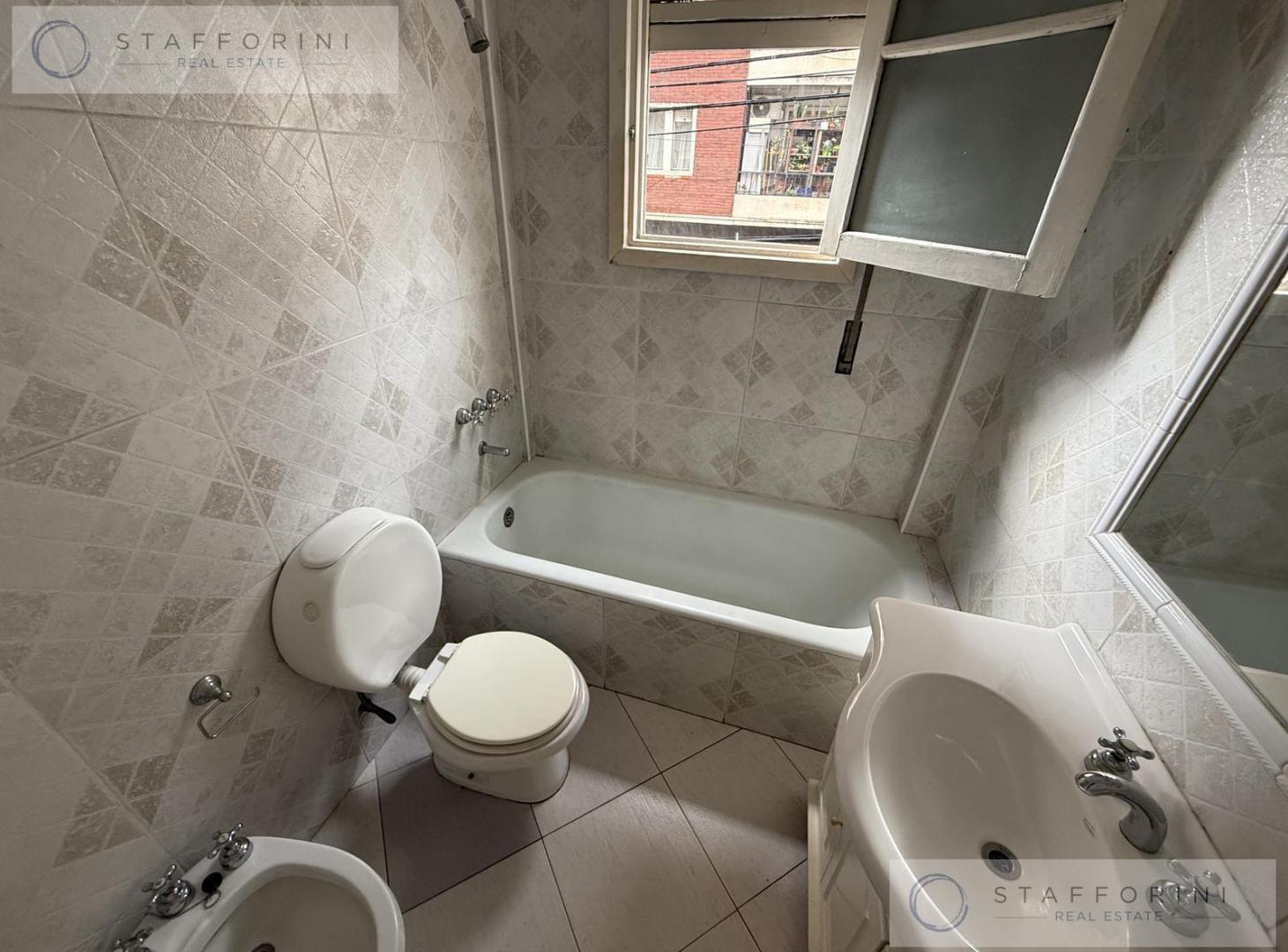 Foto de Hermoso Departamento 3 Ambientes con Dependencia y Balcon en Venta, imagen 4