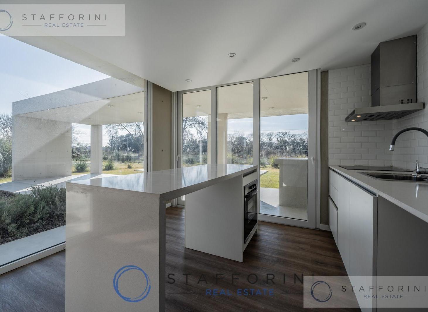 Foto de Espectacular Casa con Diseño Único en Venta - Greenville Polo & Resort, imagen 1