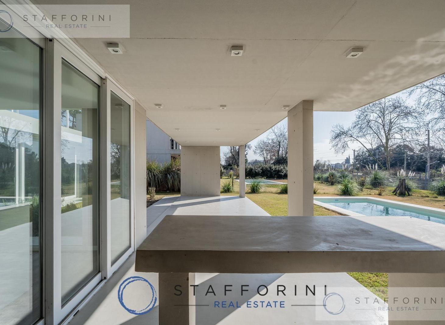 Foto de Espectacular Casa con Diseño Único en Venta - Greenville Polo & Resort, imagen 3
