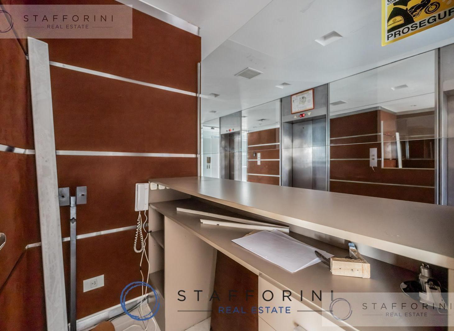Foto de Oficina Con Vista al Río, Piso Alto, de Categoria. 4 cocheras/ 430 M2, imagen 2