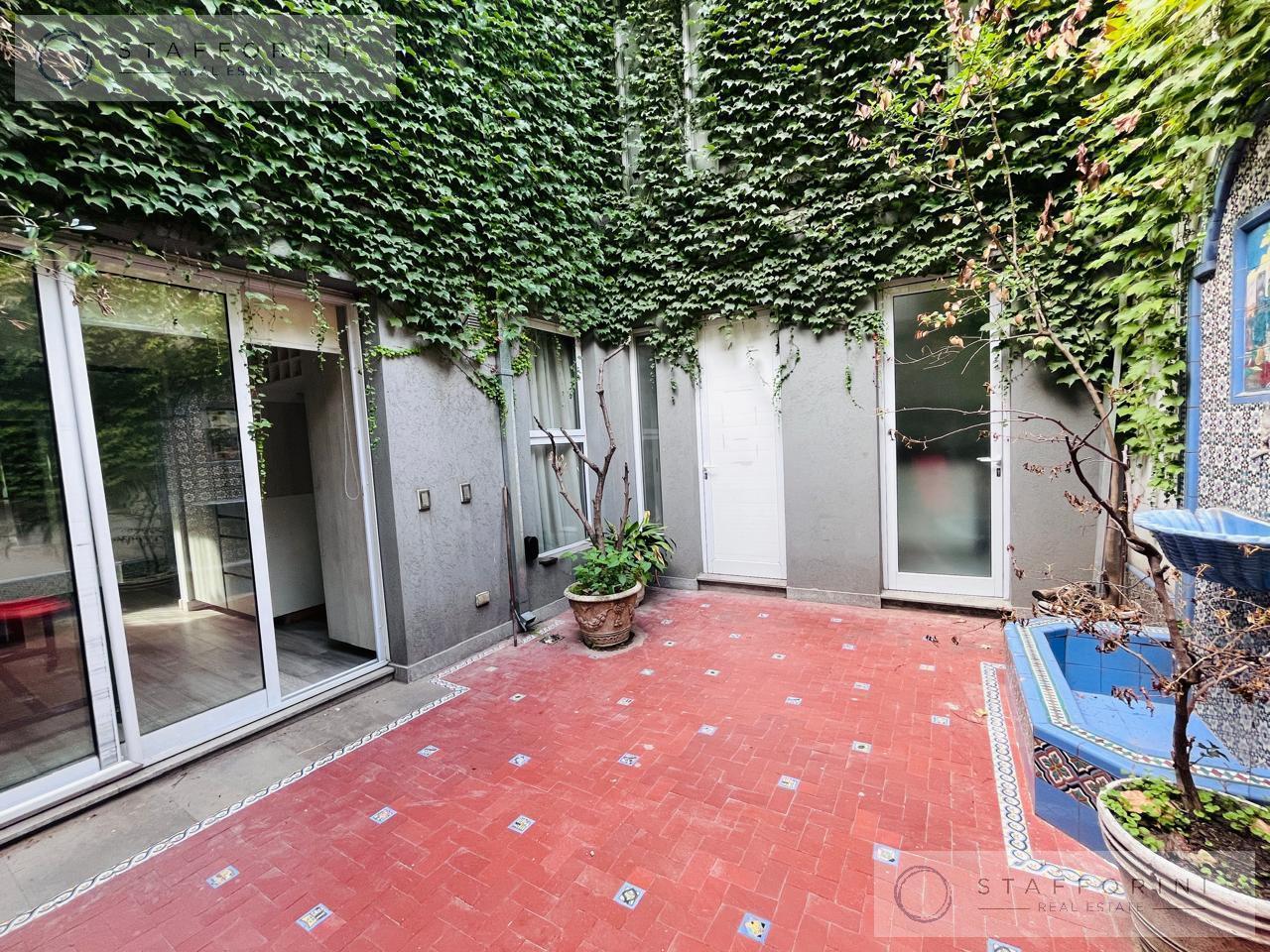 Foto de PH - Departamento tipo casa en Duplex con patio y terraza., imagen 2