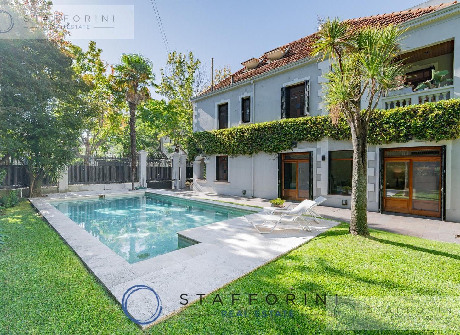 Foto de Casa en venta sobre lote de 1000 mts en Olivos, imagen 1