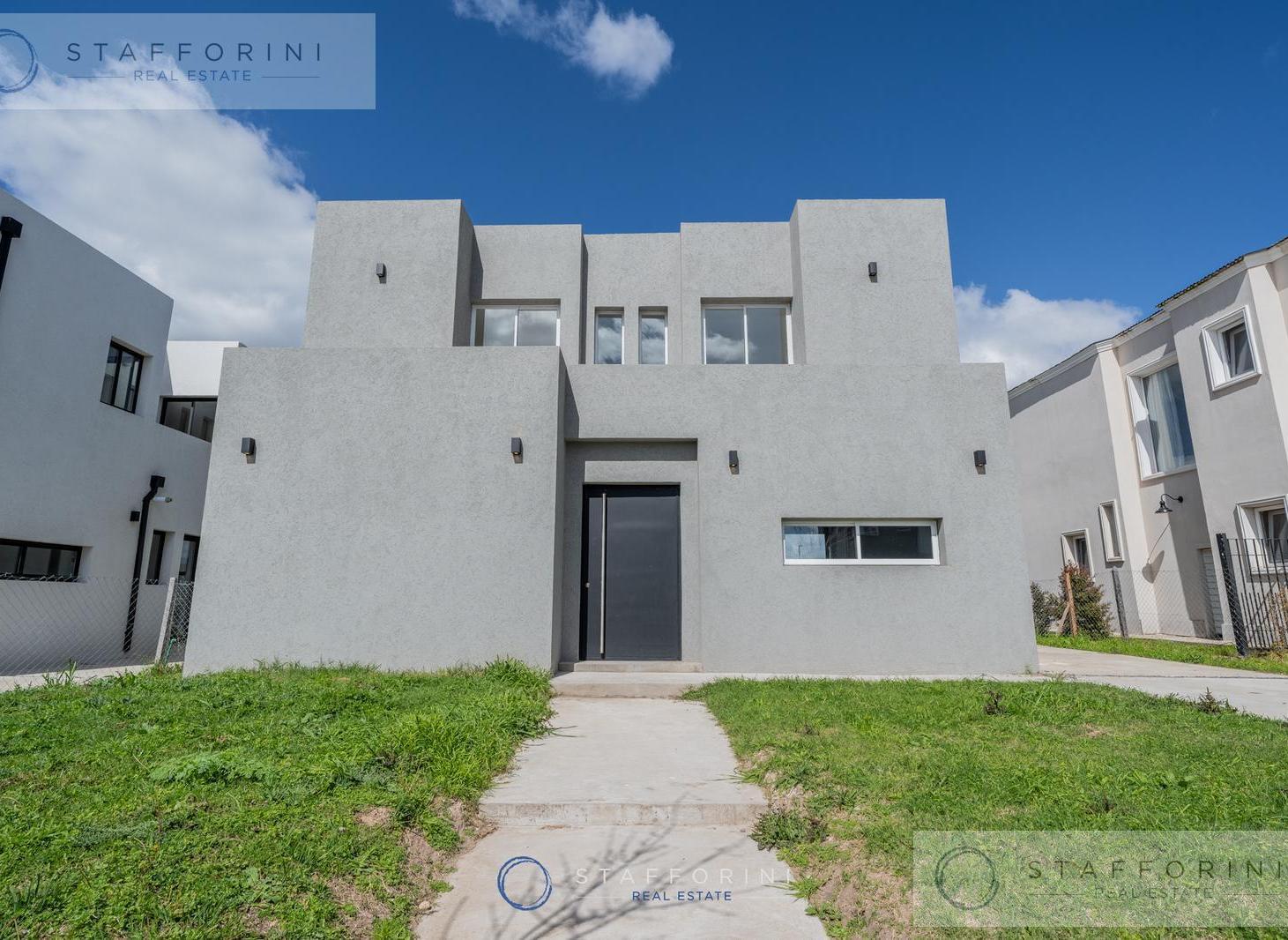 Foto de Casa Barrio Santa LUCIA Country Pilar del Este a Estrenar!, imagen 1