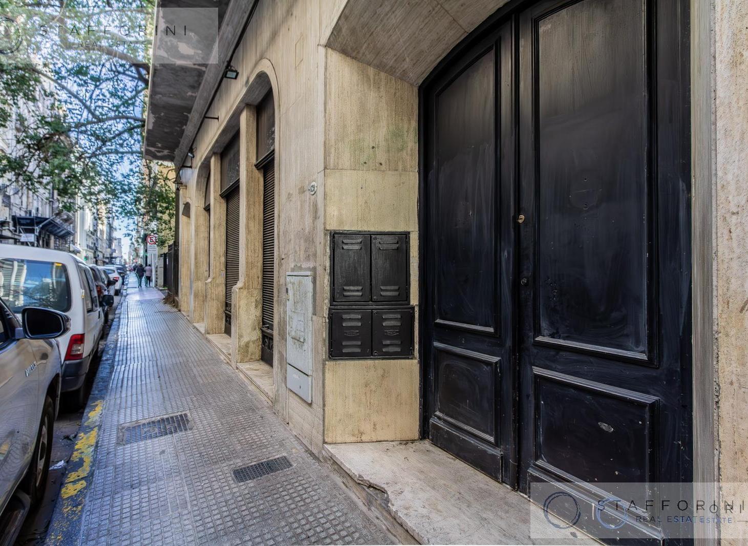 Foto de EDIFICIO EN BLOCK EN MICROCENTRO, imagen 1